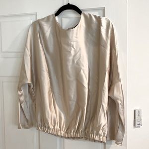 NWT zara satin blouse medium !